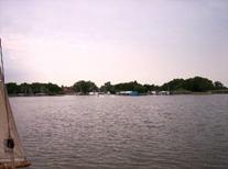 pleasure_boat_small